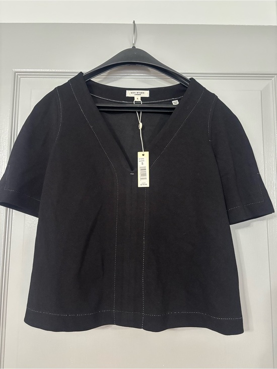 Max Studio Tops - Max Studio Black Short Sleeve V-Neck Top